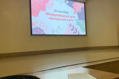 9V2YmxcqRZw