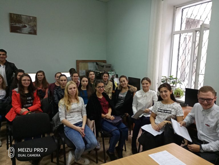 Круглый стол «Русское слово в диалоге языков, стран, культур и литератур»