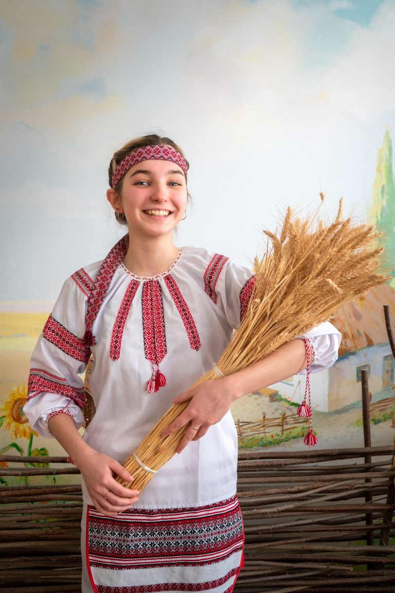 Студентка Института филологии КФУ им. В.И.Вернадского стала победительницей республиканского конкурса