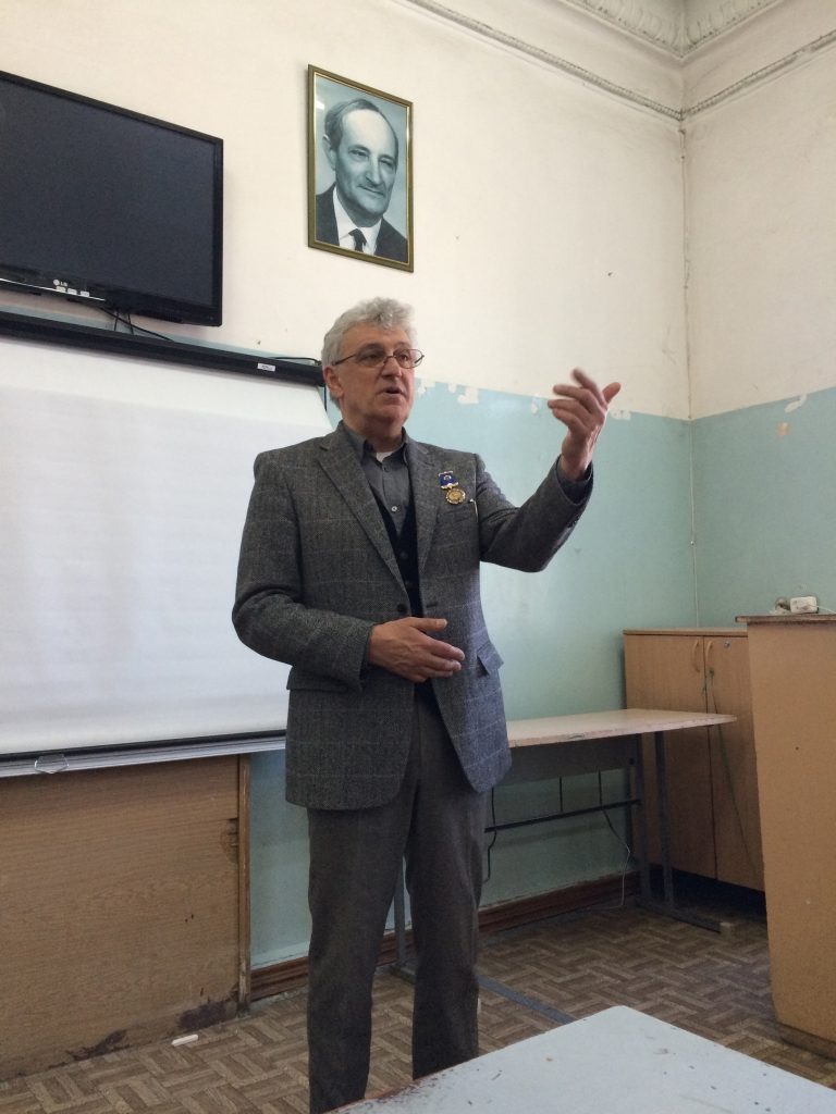 Институт филологии КФУ им.В.И.Вернадского проводит III ежегодную научно-практическую студенческую конференцию «Молодая наука. Иностранная филология»