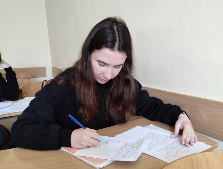 Олимпиада по профессионально ориентированному аудированию англоязычных текстов