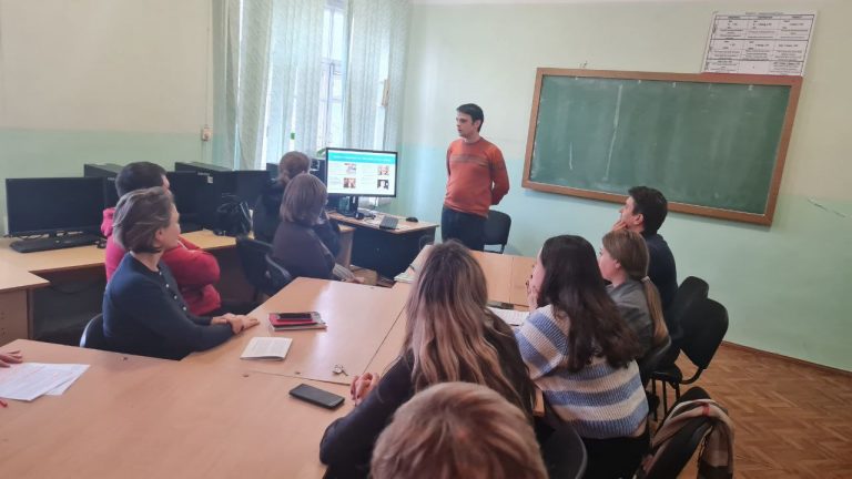 Защита проектов по дисциплине «МЕТОДИКА ПРЕПОДАВАНИЯ СПЕЦИАЛЬНЫХ ДИСЦИПЛИН НА АНГЛИЙСКОМ ЯЗЫКЕ» в ИНСТИТУТЕ ФИЛОЛОГИИ преподавателями институтов ОТКЗ медицинский институт им. С.И. Георгиевского и «Академия строительства и архитектуры»