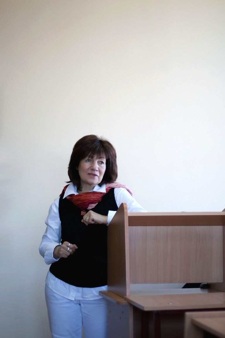 Поздравляем с юбилеем Борисову Людмилу Михайловну!