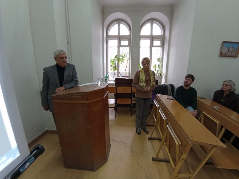 Приветственное слово директора Института филологии КФУ им.В.И.Вернадского Петренко А.Д. по случаю Дня преподавателя высшей школы