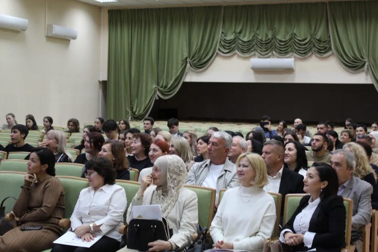 Институт филологии КФУ им. В.И. Вернадского проводит Республиканскую научно-практическую конференцию «Крымскотатарская филология: воссоздание, проблемы изучения и развитие»