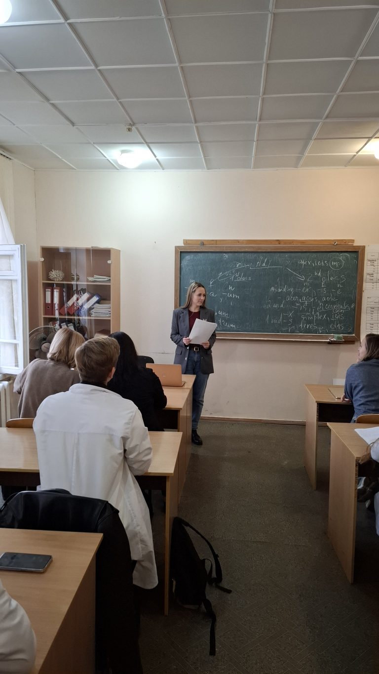 Методический семинар «Индивидуальный подход в обучении иностранному языку» на кафедре иностранных языков №4 Института филологии 04 декабря 2025 года