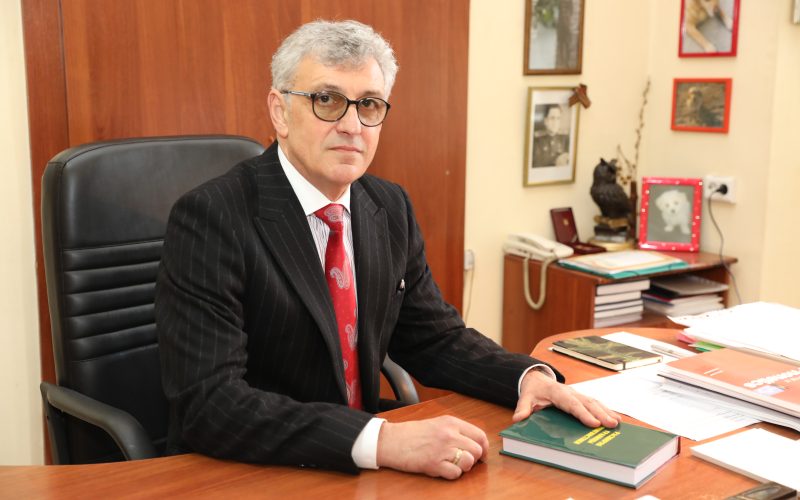 Профессор Петренко А.Д.:  XI Международному научному конгрессу «Филология. Социальная и национальная вариативность языка и литературы»  быть!