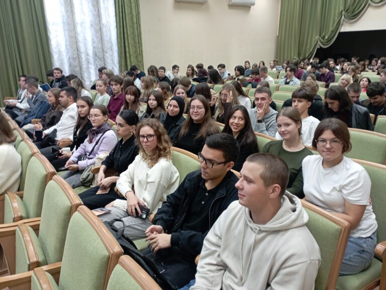 Филологический факультет КФУ им.В.И.Вернадского участвует во встрече с представителями АНО «Таврида.АРТ»